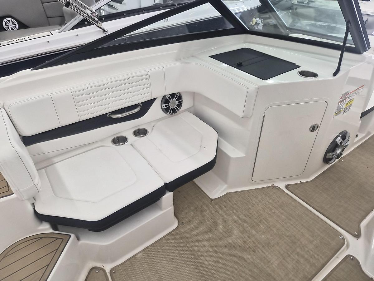 Used 2023 Sea Ray SPX 190