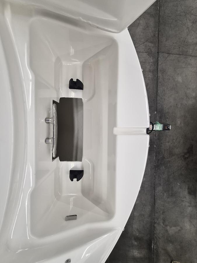 2026 Sea Ray SPX 210