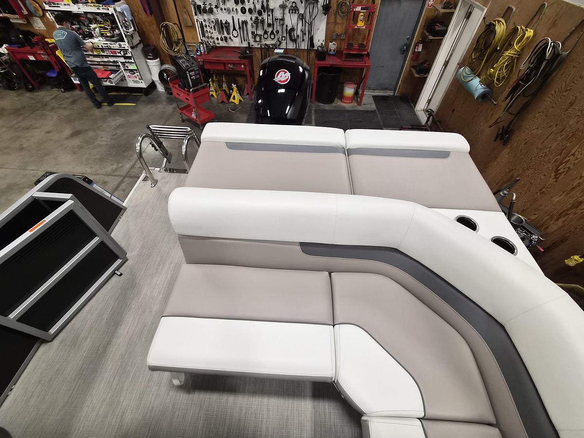 2026 Princecraft Vectra® 23 L