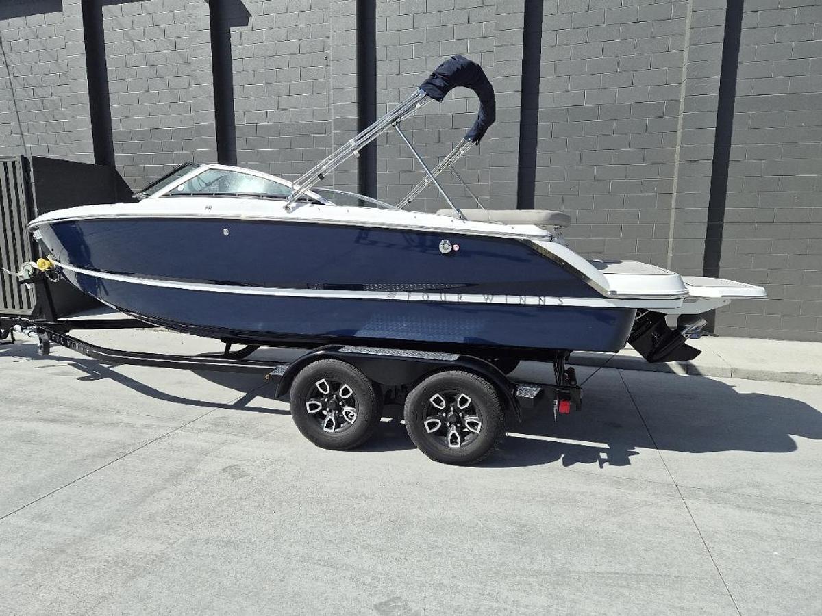 Used 2023 Four Winns H1