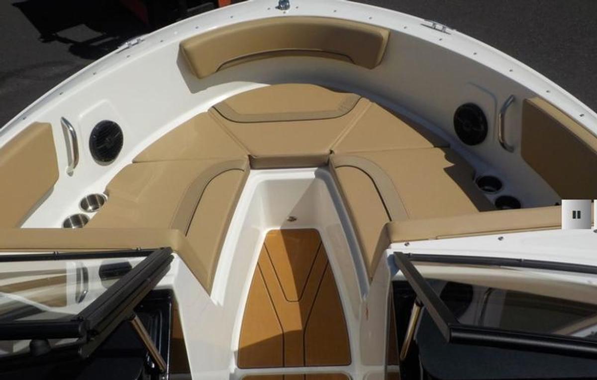 2026 Bayliner V20i Bowrider