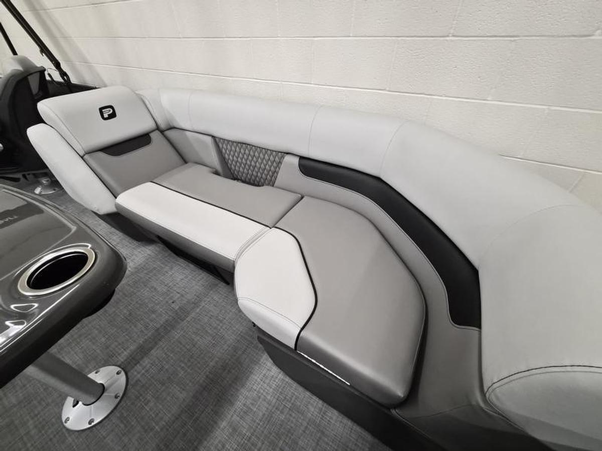 2026 Princecraft Vectra® 23 RL Performance