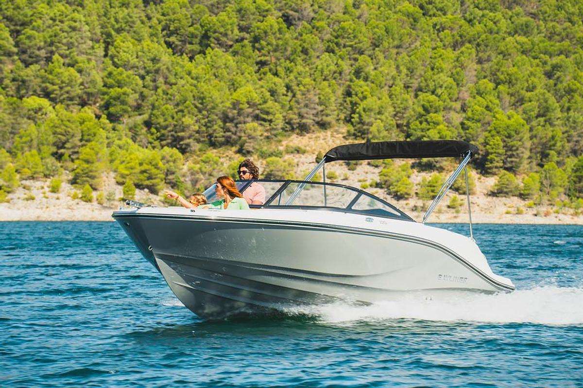 2026 Bayliner V20i Bowrider