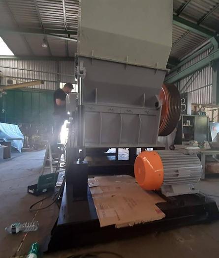 Ristrutturato 2005 Mulino Granulatore Pelliccioli 1500 x 800