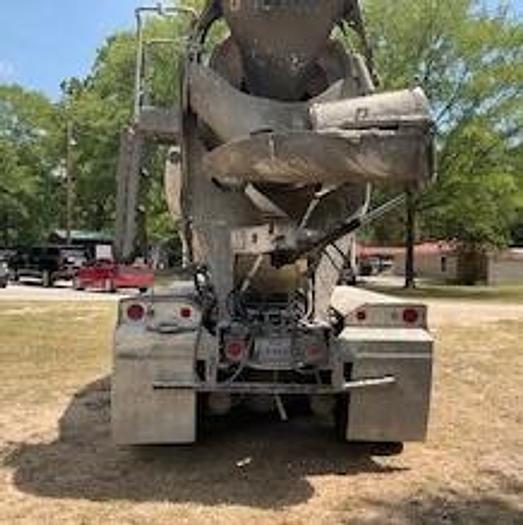Used 2005-2006 International Mixer Trucks (5)