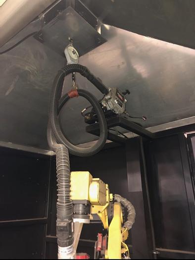 Used FANUC ARCMATE 100iB/6S ROBOTIC LINCOLN SYSTEM 05 MIG WELDING CELL