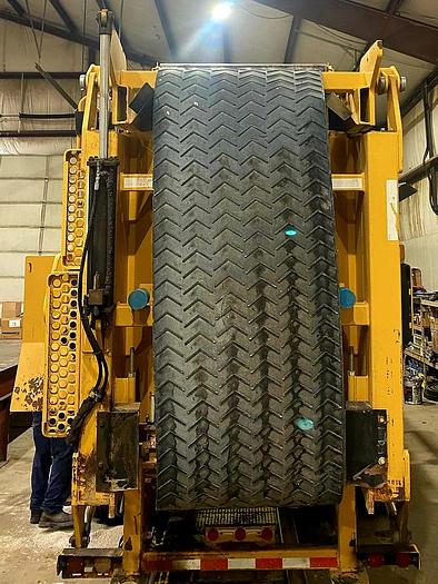 Used 2010 Vermeer TR516