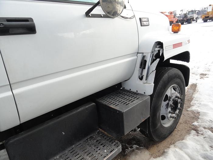 Used 2002 GMC TOPKICK C7500