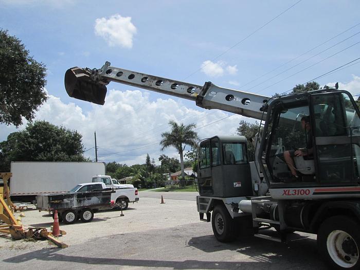 Used 2006 Gradall Excavator XL3100