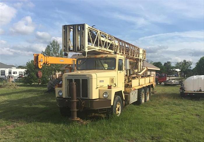 Used 1972 Ingersoll-Rand TH60 Drill Rig