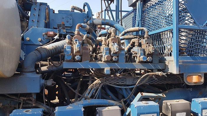 Used 1997 Peerless Baker Hughes Hydra Frac Blender Trailer