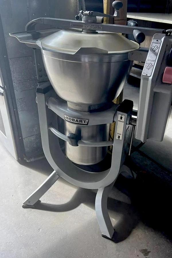 Used HOBART HCM300 VERTICAL CUTTER MIXER 230/460V 3 phase VERY NICE SHAPE!