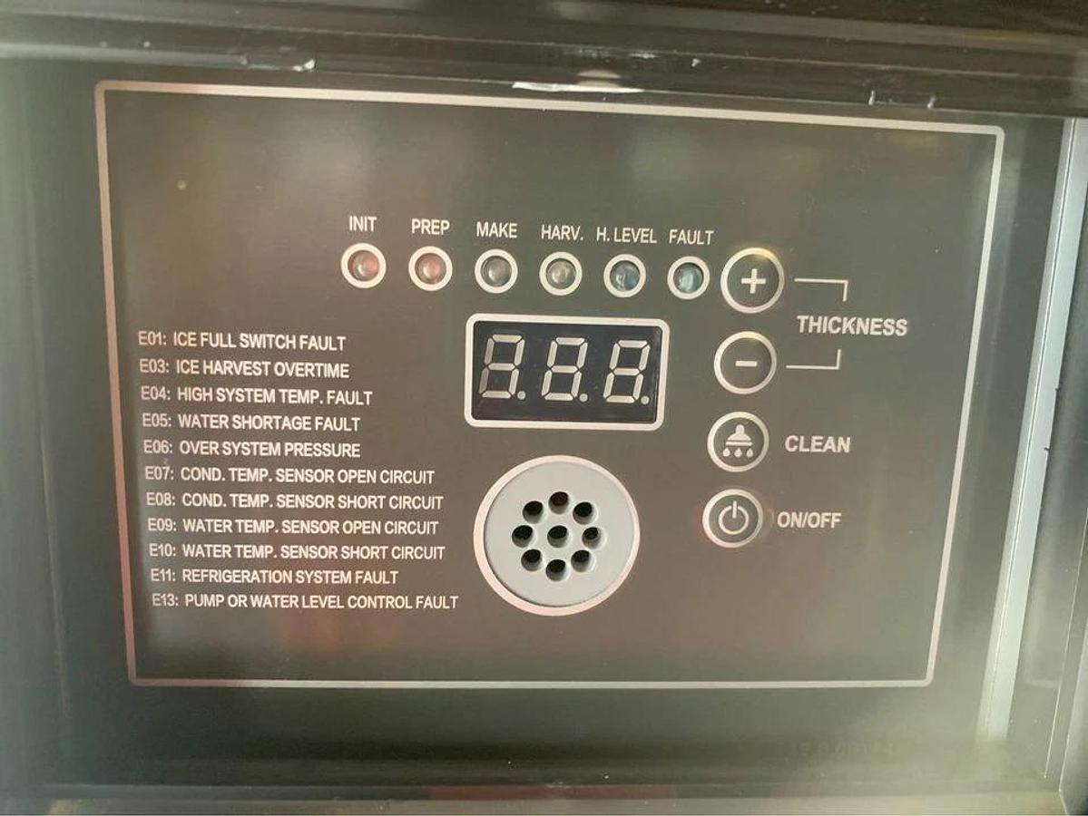 New Ice Machine 500lb with Stainless Steel Bin Air Cooled 115V