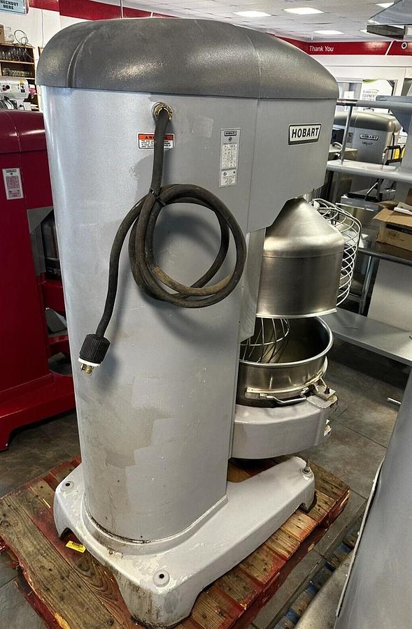 Used Hobart 140qt Legacy Mixer HL1400 Bowl & Whip Included 3 Phase NICE SHAPE!