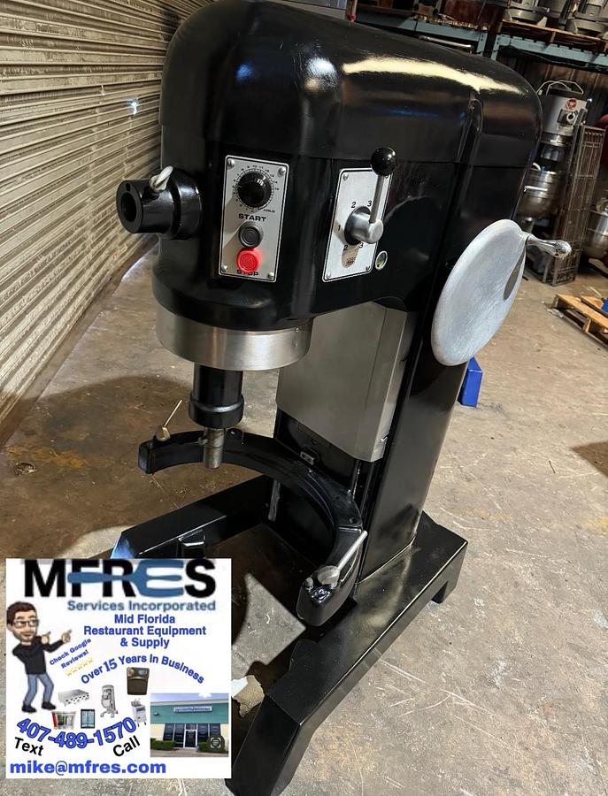 Used HOBART H600 60 Qt Mixer 1.5 HP 230V 1PH Bowl & Hook Included BEAUTIFUL SHAPE!