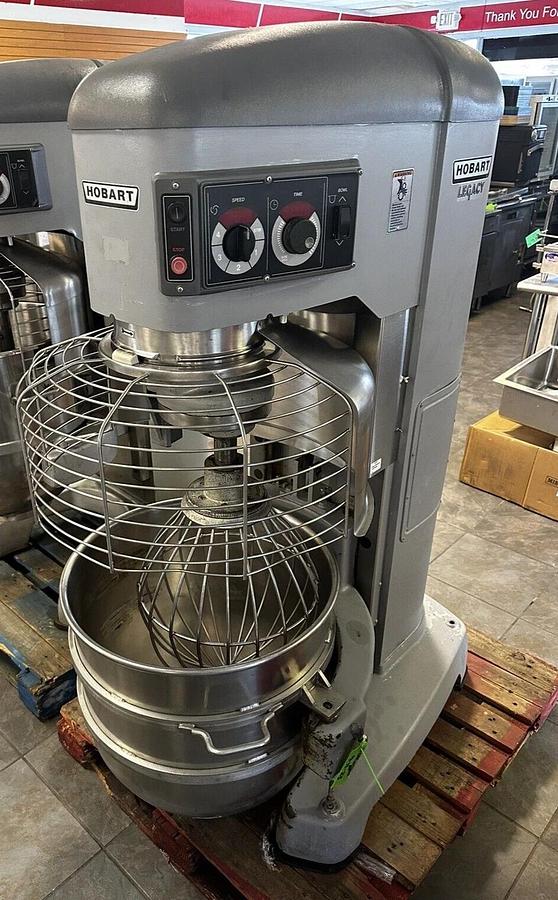 Used Hobart 140qt Legacy Mixer HL1400 Bowl & Whip Included 3 Phase NICE SHAPE!