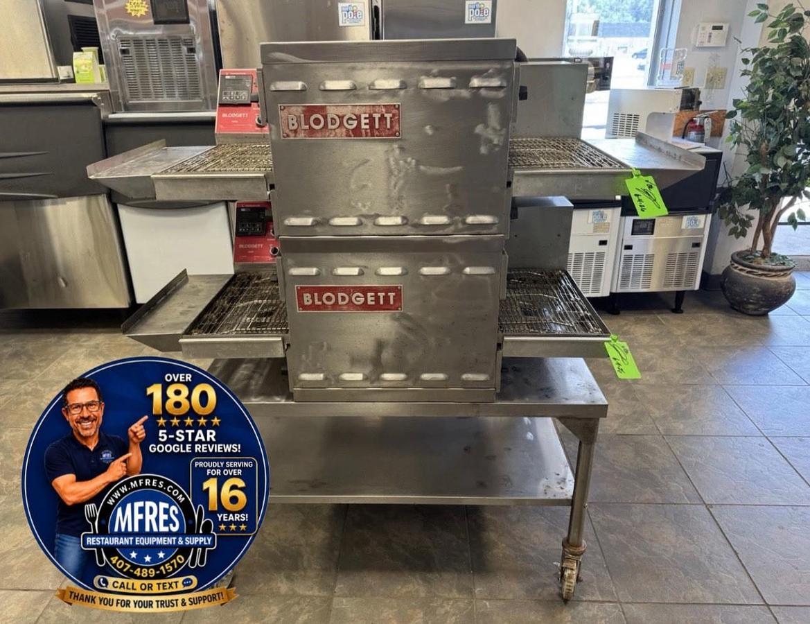 Used BLODGETT Electric Double Stack Conveyor Oven 208v 1 Phase 18” Belt NICE WORKING!