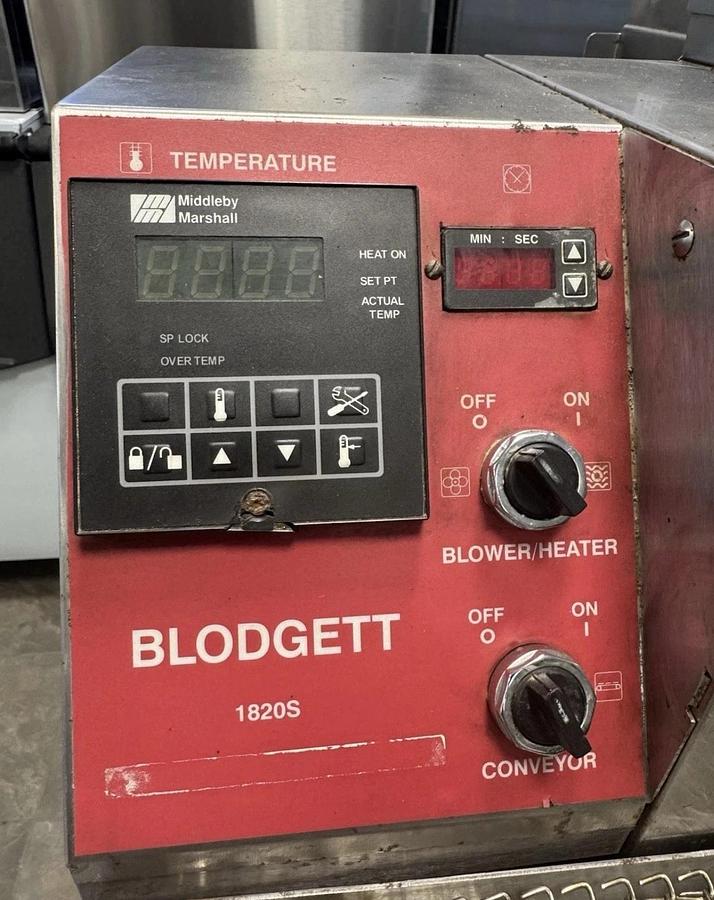 Used BLODGETT Electric Double Stack Conveyor Oven 208v 1 Phase 18” Belt NICE WORKING!