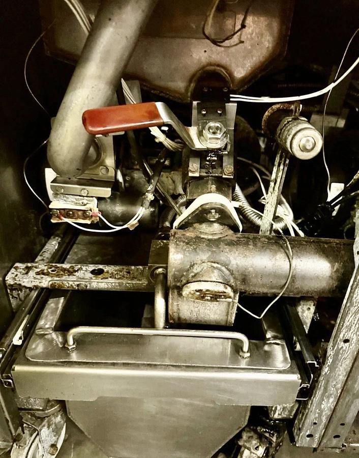 Used VULCAN Model 1 TR45C Natural Gas 2 Bay 50 Lbs Digital Deep Fryers W/ Oil Filter