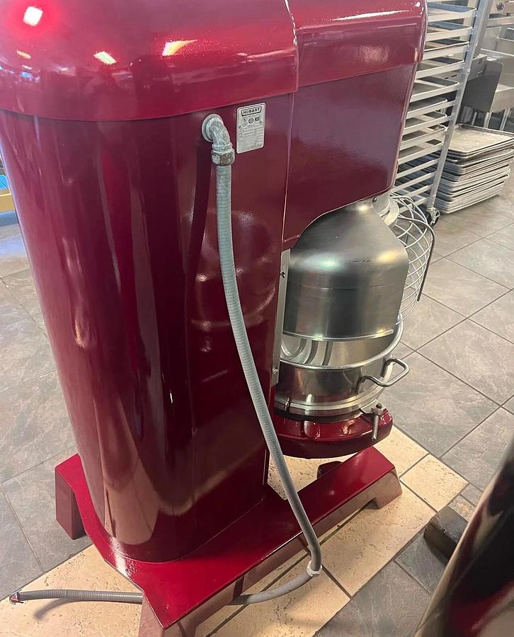 Used HOBART H600T 60 Qt Mixer 2HP 200V 3 Phase W/ New Bowl & Paddle BEAUTIFUL SHAPE!