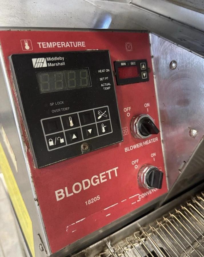 Used BLODGETT Electric Double Stack Conveyor Oven 208v 1 Phase 18” Belt NICE WORKING!