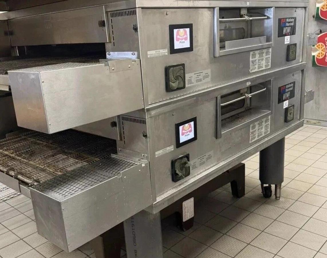 Used 2016 MIDDLEBY MARSHALL PS670G Touch Scree 32" Double Conveyor Pizza Oven Nice!