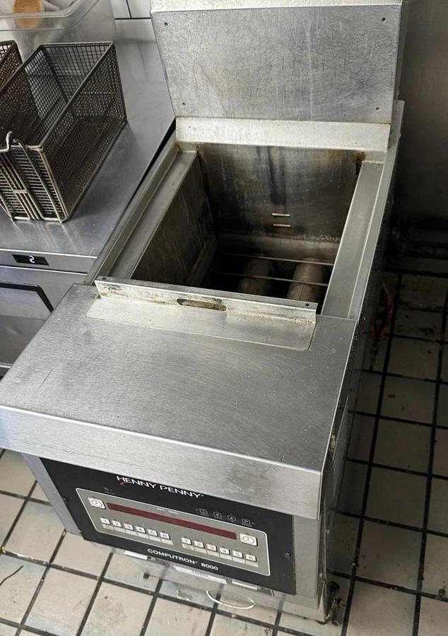 Used 2020 HENNY PENNY OFG-321 - NATURAL GAS SINGLE BAY OPEN DEEP FRYER NICE!