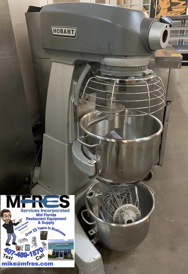 Used Hobart Legacy HL200-10STD 20 Qt Planetary Floor Mixer 120V 1/2H w/Accessories
