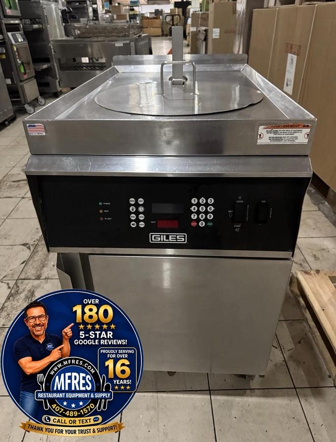 Used 2022 GILES Ventless Electric Fryer w/Auto Lift Model GEF-720-VH 208V 3PH NICE!