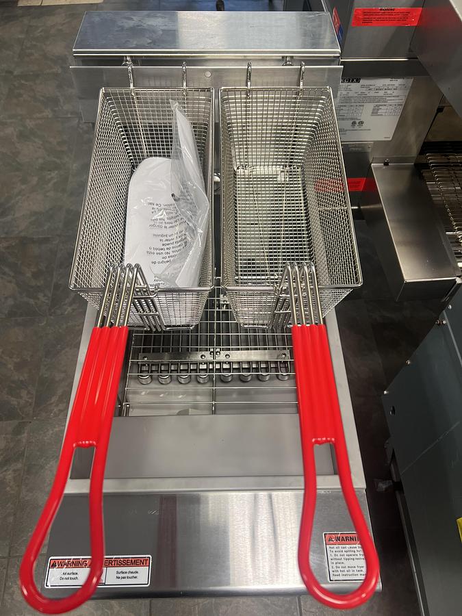 Elite Commercial Electric Deep Fryer – Digital Controls – 1 Phase or 3 Phase