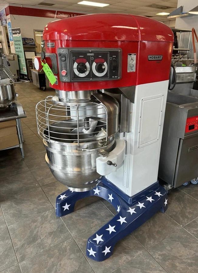 Used HOBART HL662 LEGACY 60QT MIXER INCLUDES BOWL & 3 ATTACHMENTS BEAUTIFUL SHAPE!