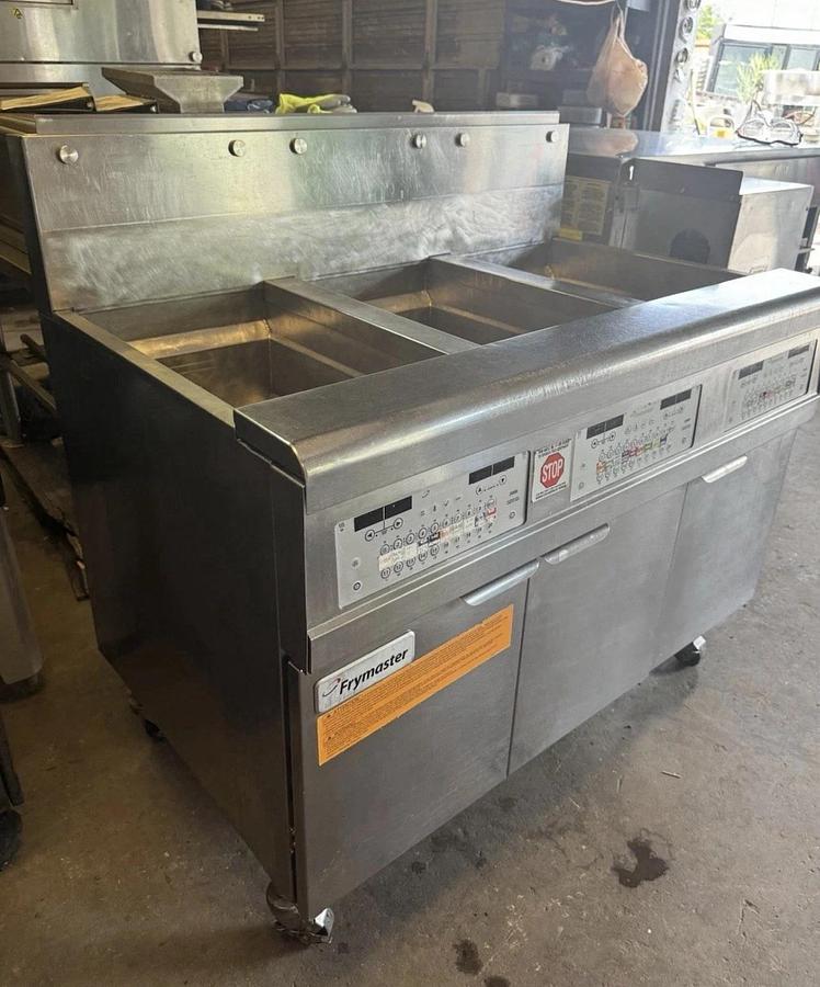Used FRYMASTER 3 BAY Fryer, Natural Gas, Filtration System NICE SHAPE!