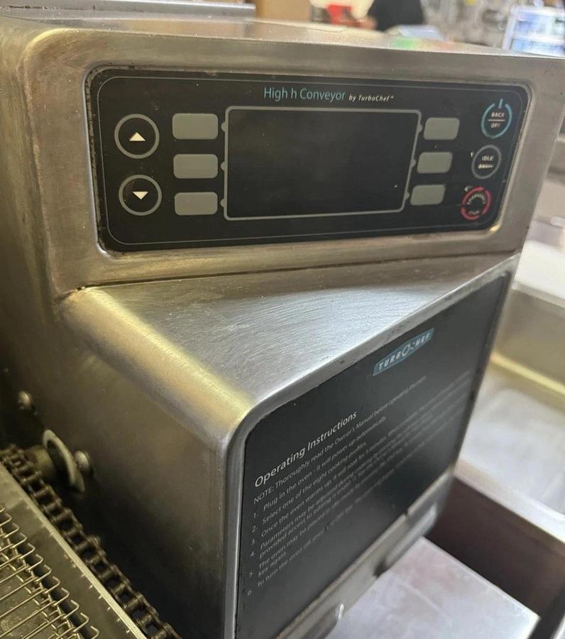 Used TurboChef MODEL HCS1618, VENTLESS, Electric Conveyor Oven - 208-230v 1 Phase