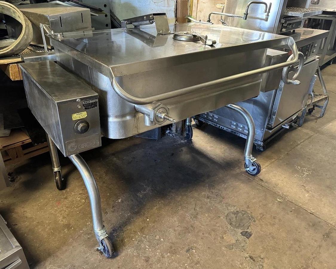 Refurbished GROEN 40 GALLON MANUAL TILT SKILLET BRAISING PAN 208V 3 Phase NICE!