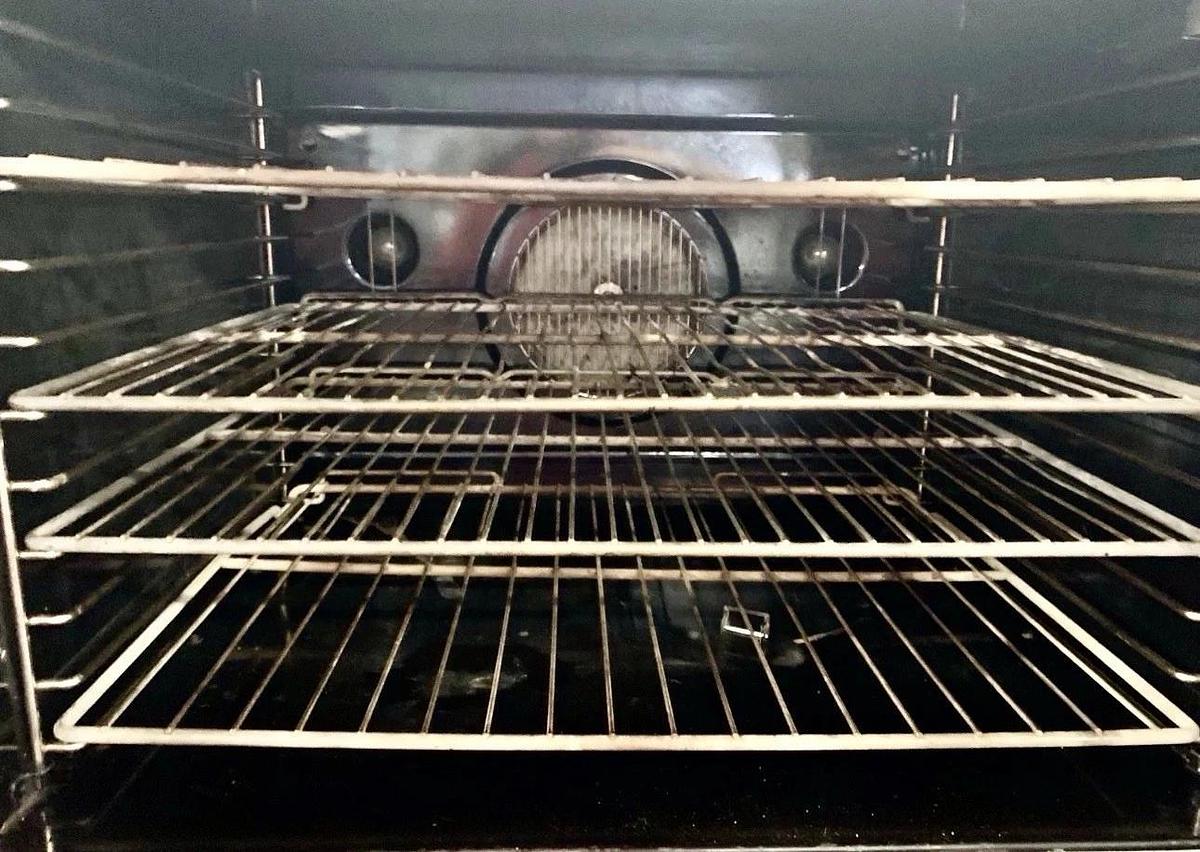 Used Blodgett  Zephaire Double Full Size Natural Gas Convection Oven Very Nice!