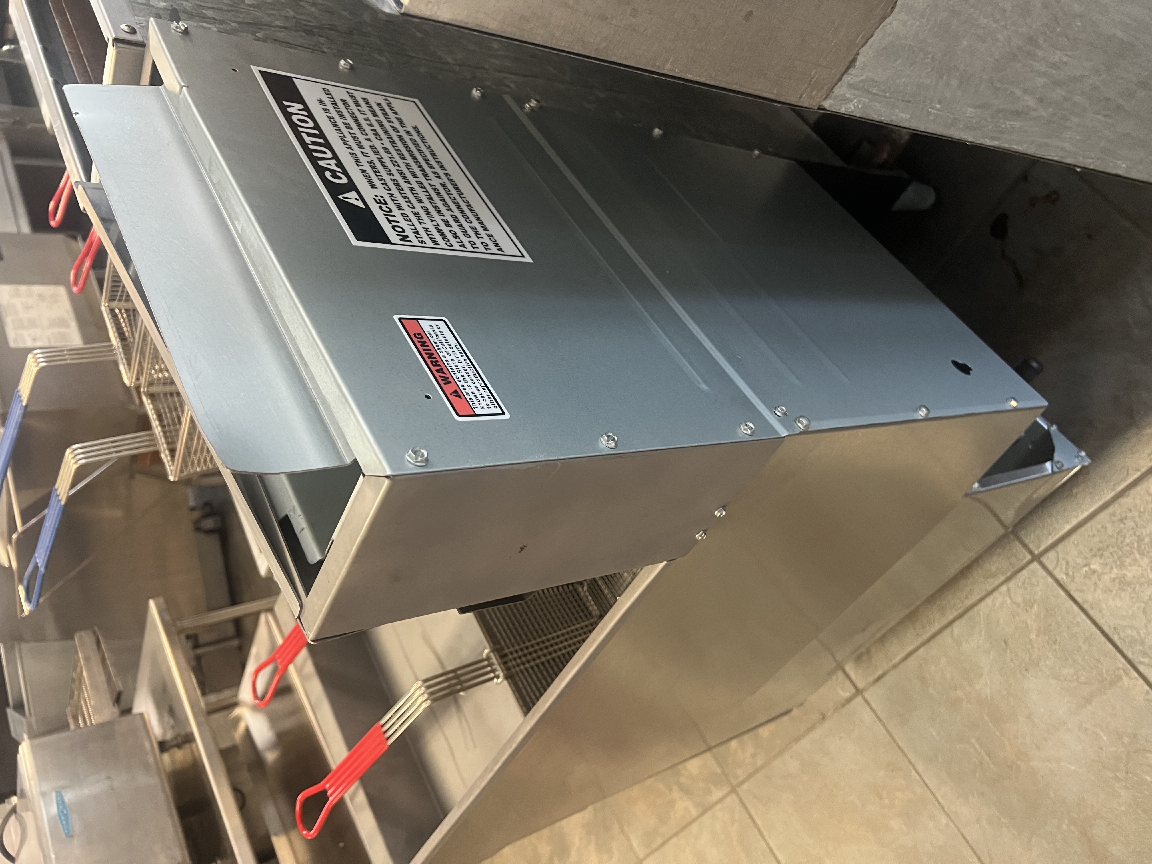 NEW SABA GF45 Commercial Gas Deep Fryer – 45 LB Capacity