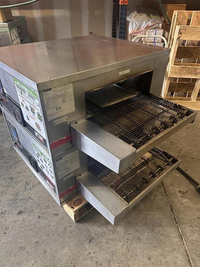 Refurbished 2019 Middleby Marshall CTX DZ33I Electric Pizza Conveyor Oven 208V 1/3 Phase