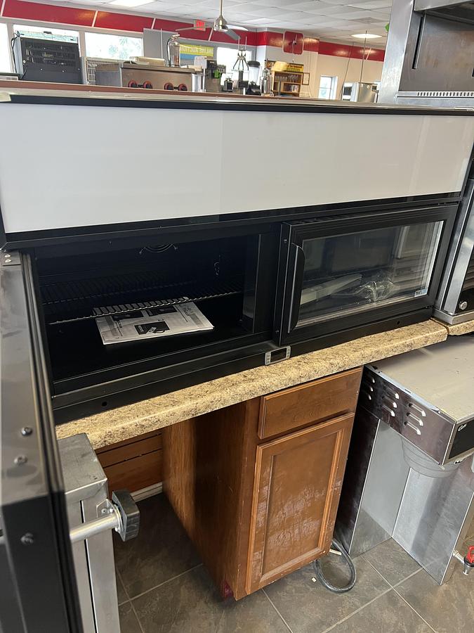 Dessert 2 Door Glass Refrigerated Merchandiser