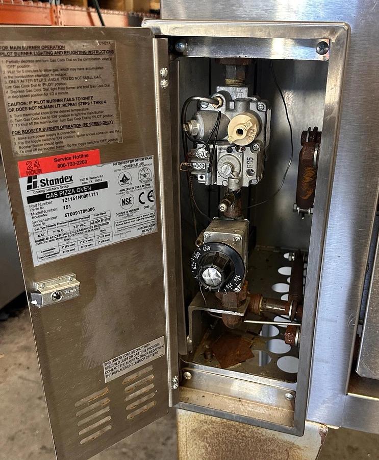 Used 2017 BAKERS PRIDE 151 Natural Gas Superdeck Pizza Oven BEAUTIFUL WORKING SHAPE!