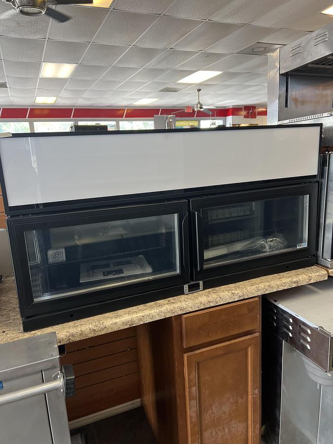 Dessert 2 Door Glass Refrigerated Merchandiser
