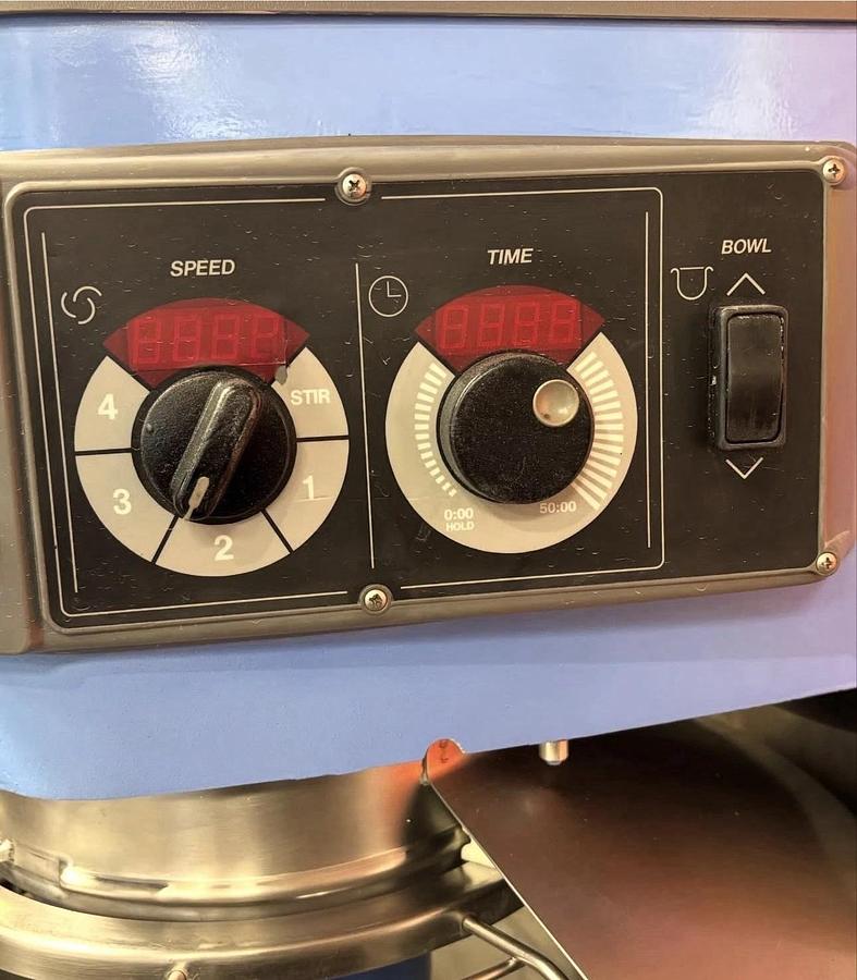 Used Hobart 140qt Legacy Mixer HL1400 Bowl &Hook Included 3 Phase NICE SHAPE!