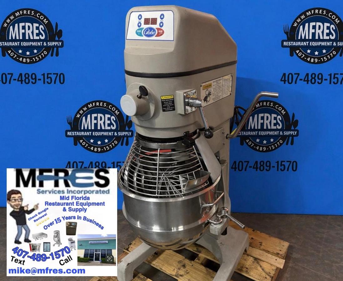 Used Globe 30 Qt Planetary Mixer SP30 Floor Model w/Guard & Standard Accessories NICE