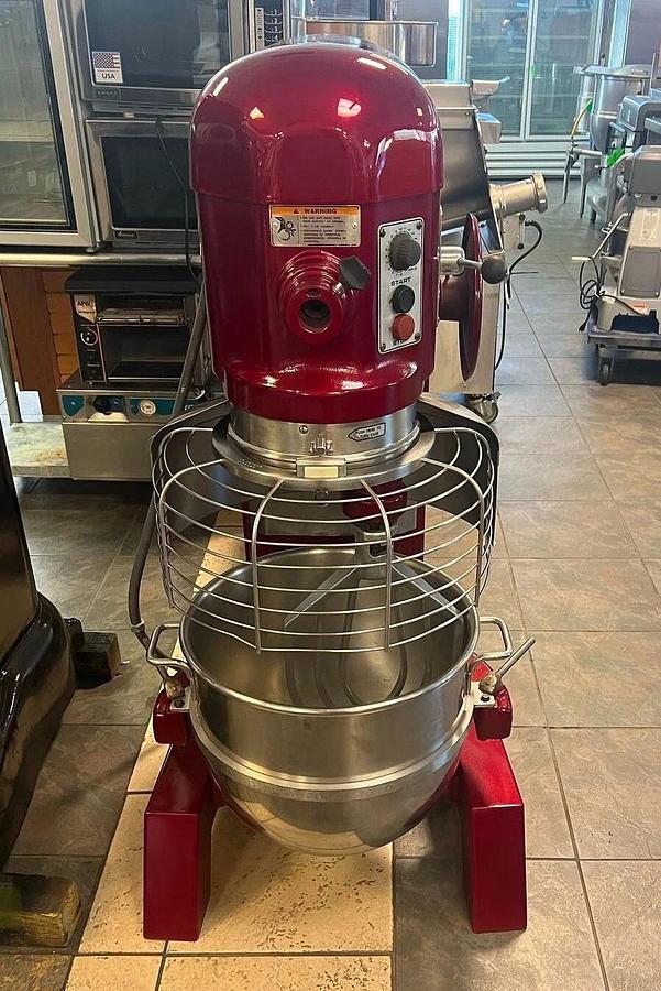 Used HOBART H600T 60 Qt Mixer 2HP 200V 3 Phase W/ New Bowl & Paddle BEAUTIFUL SHAPE!