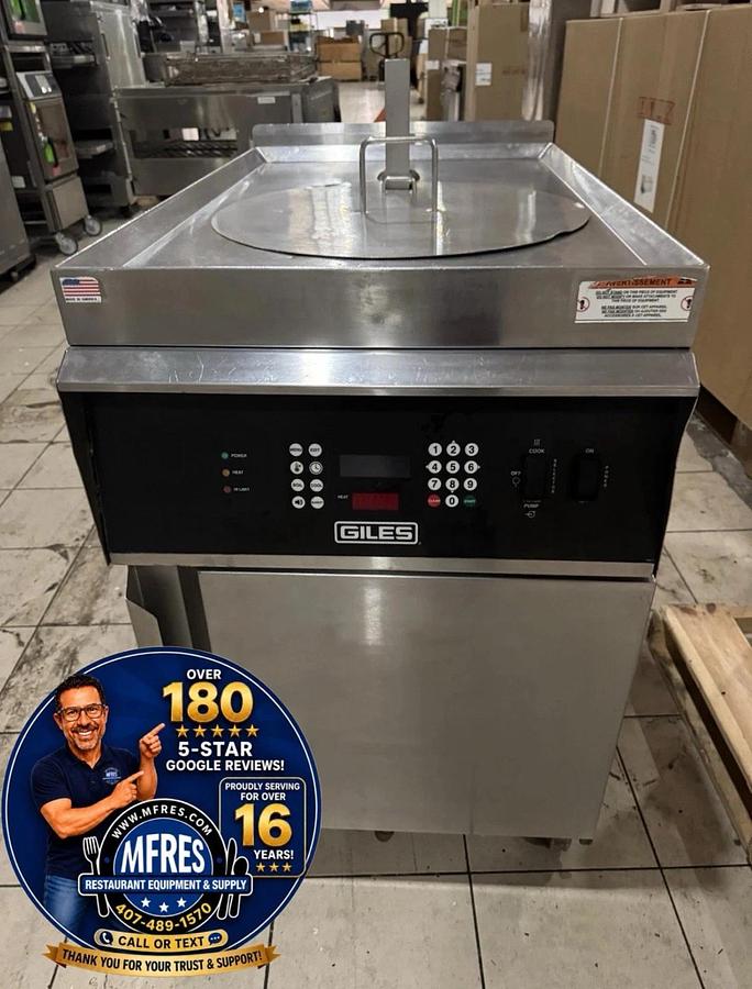 Used 2022 GILES Ventless Electric Fryer w/Auto Lift Model GEF-720-VH 208V 3PH NICE!