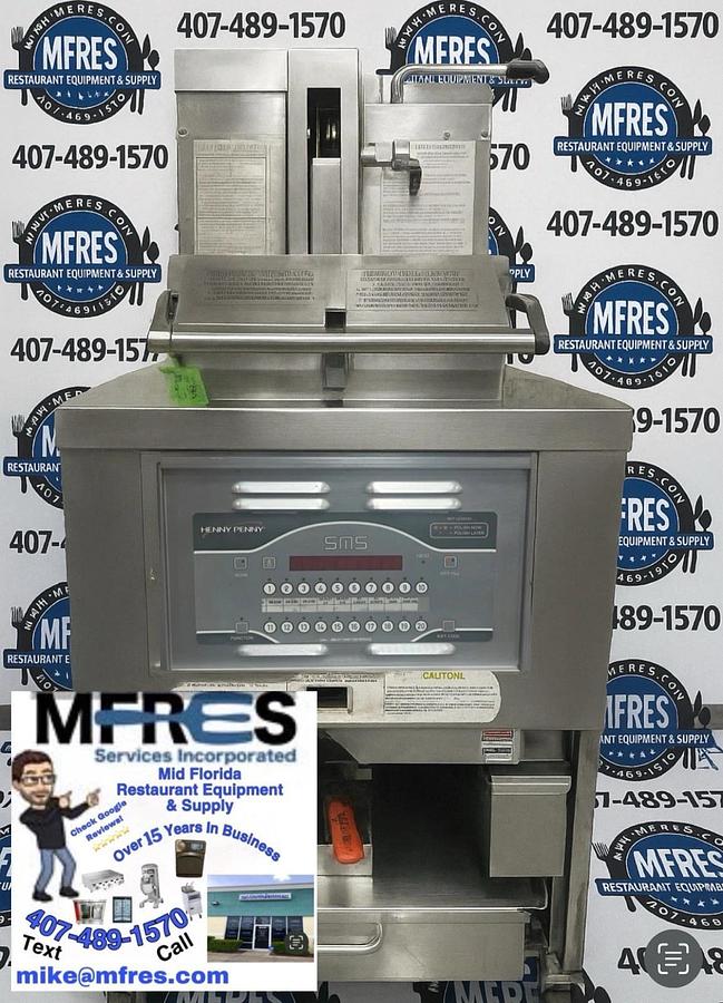 Used HENNY PENNY PFG690 26" 8 Head Natural Gas Pressure Fryer GREAT WORKING SHAPE!