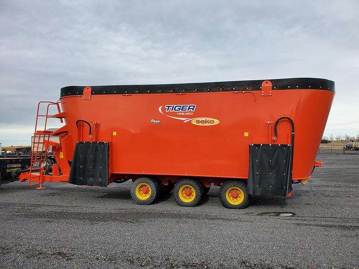 Used 2019 Seko Tiger VML450 Feed Mixer ** Like New **