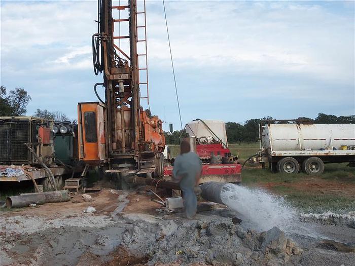 Used 2003 Schramm T660 Drill Rig & Sullair 1150/350 Package