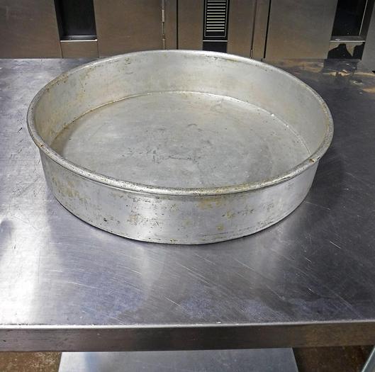 Used USED CAKE PANS-HUGE VARIETY!