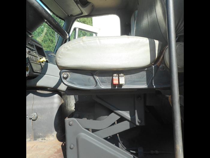 Used 2007 International 7600