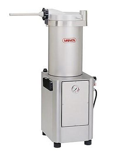 Mainca Model FC 30 Hydraulic Piston Stuffer